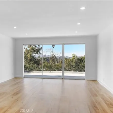 Image 6 - 1920 Loma Vista Drive, Beverly Hills, CA 90210, USA - House for sale