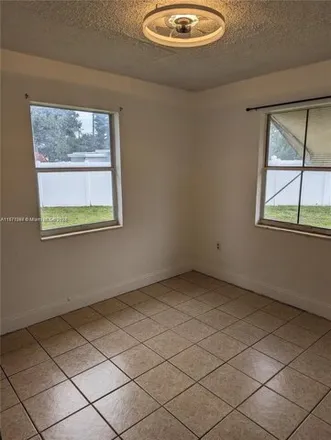 Image 7 - 584 South 61st Avenue, Hollywood, FL 33023, USA - House for sale