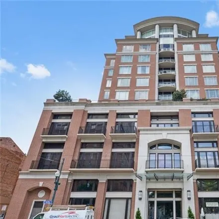 Buy this 2 bed condo on 619 Saint Charles Avenue in New Orleans, LA 70130