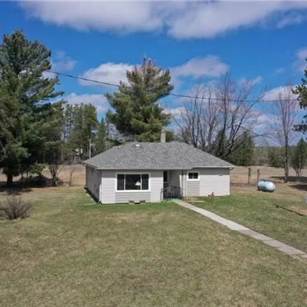 Buy this 2 bed house on 3433 Vermilion Trail in White Township, MN 55763