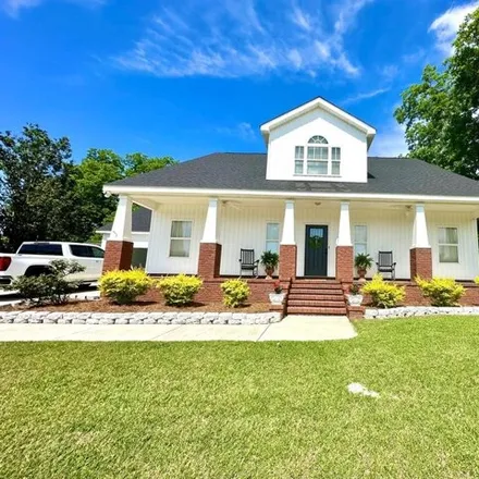 Buy this 3 bed house on 169 Nutberry Way in Lakewood Estates, Dothan