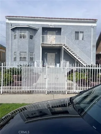 Buy this studio house on 173 West 47th Street in Los Angeles, CA 90037