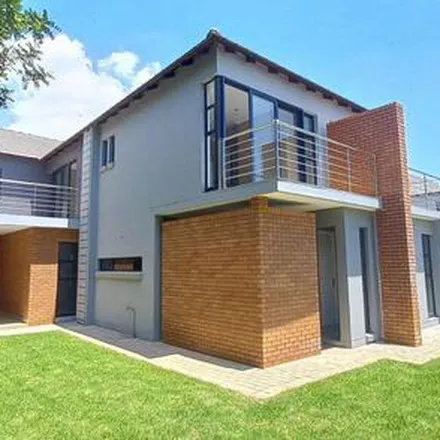 Image 3 - Rigel Avenue South, Waterkloof Ridge, Pretoria, 0181, South Africa - Apartment for rent