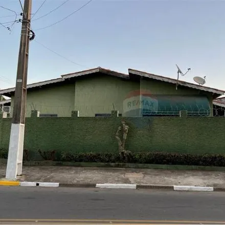 Buy this 3 bed house on Rua Juvenal da Silva Guimarães in Planejada II, Bragança Paulista - SP