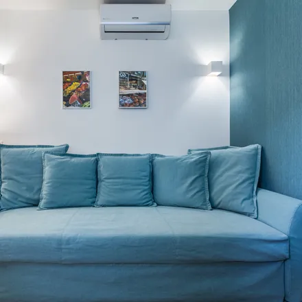 Rent this 2 bed apartment on Rua da Firmeza 152 in 4000-074 Porto, Portugal