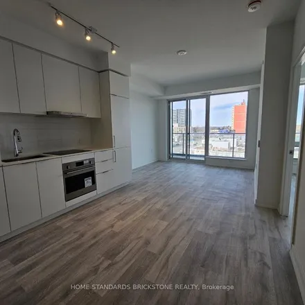 Image 3 - 5801 Yonge Street, Toronto, ON M2M 4J1, Canada - Apartment for rent