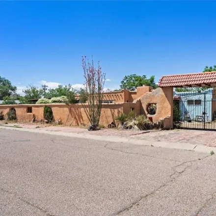 Image 7 - 123 Tyler Rd NW, Albuquerque, New Mexico, 87107 - House for sale