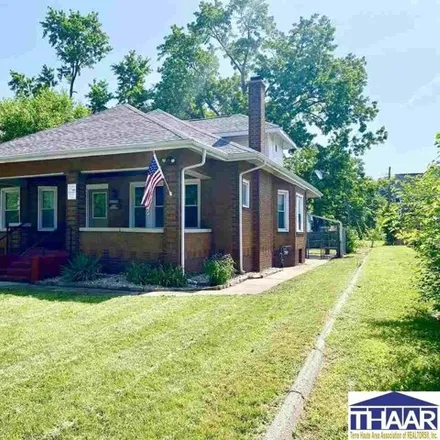Buy this 3 bed house on 948 South 5th Street in Terre Haute, IN 47807
