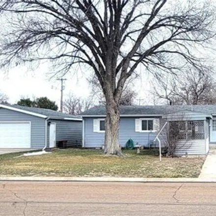 Buy this studio apartment on 408 Chestnut Street in Julesburg, CO 80737