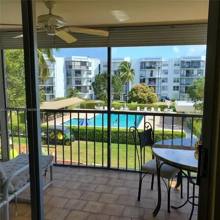Buy this 2 bed condo on 100 Northwest 67th Street in Boca Raton, FL 33487