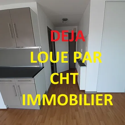 Image 2 - 3 Impasse des Hauts Rogniers, 56380 Guer, France - Apartment for rent