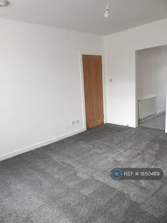 Image 8 - Kirktonholme Road, College Milton Industrial (North), East Kilbride, G74 1DX, United Kingdom - Apartment for rent