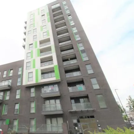 Image 7 - Yeoman Court, 15 Tweed Walk, Bromley-by-Bow, London, E14 6TP, United Kingdom - Apartment for sale