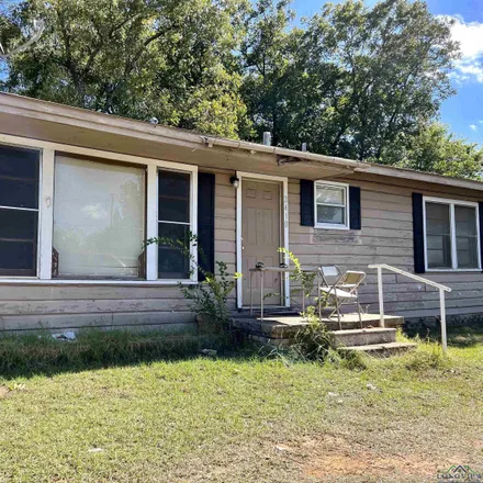Buy this 3 bed house on 2410 State Highway 42 in Kilgore, TX 75662