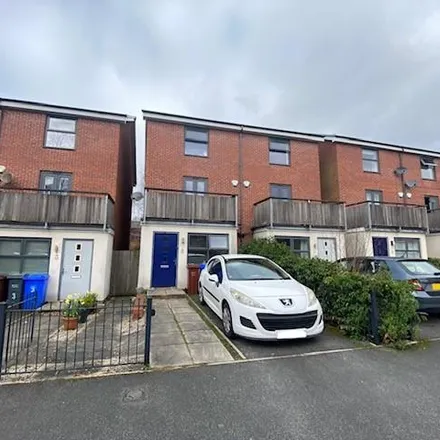 Image 1 - Highmarsh Crescent, Manchester, M20 2AN, United Kingdom - Townhouse for rent