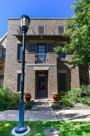 Rent this 3 bed townhouse on 1204 South Adams Street in Fort Worth, TX 76104