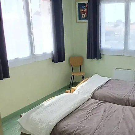 Rent this 6 bed house on L'Aiguillon-la-Presqu'île in Vendée, France