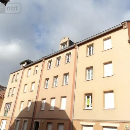 Rent this 2 bed apartment on 16 Rue des Jacobins in 80000 Amiens, France