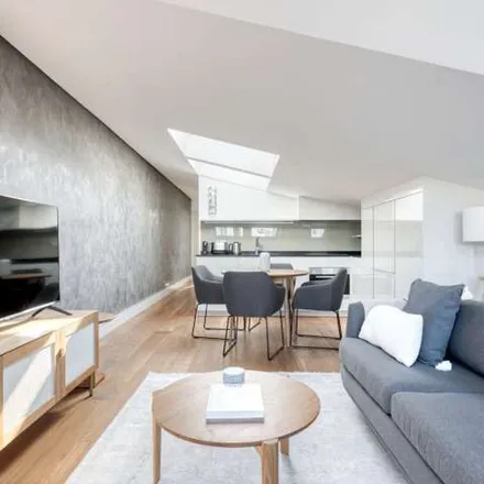 Rent this 2 bed apartment on Calle de Doña Bárbara de Braganza in 6, 28004 Madrid
