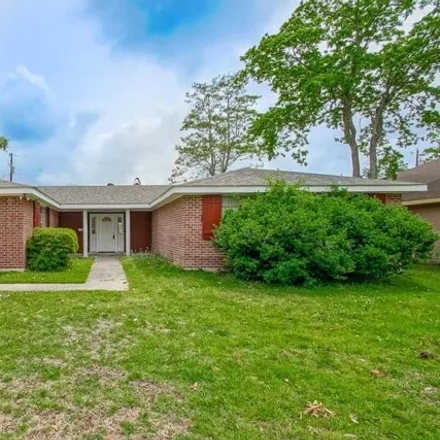 Buy this 4 bed house on 190 Melody Lane in Forest Manor, Slidell