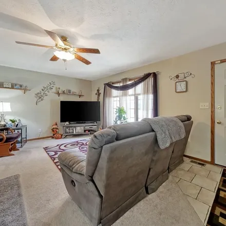 Image 3 - 7306 South 33rd Street, Lincoln, NE 68516, USA - House for sale