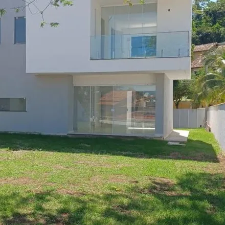 Buy this 4 bed house on Rua Ari Guanabara in Serra Grande, Niterói - RJ