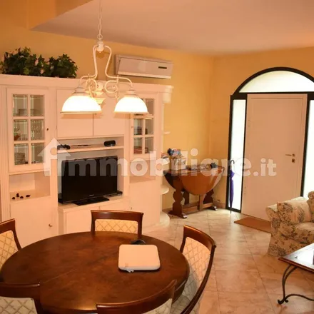 Image 3 - Via Magenta 6 R, 50100 Florence FI, Italy - Apartment for rent