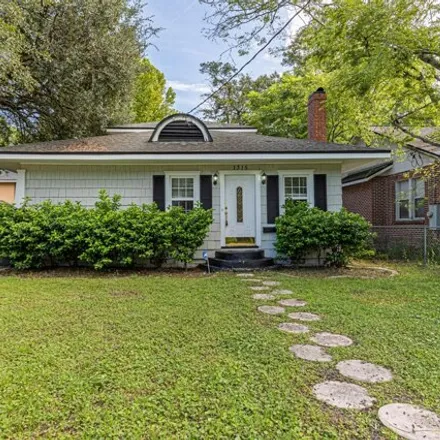 Buy this 3 bed house on 1315 Ingleside Avenue in Murray Hill, Jacksonville