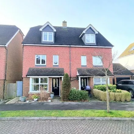 Buy this 4 bed duplex on 66 Barncroft Drive in Walstead, RH16 2NL