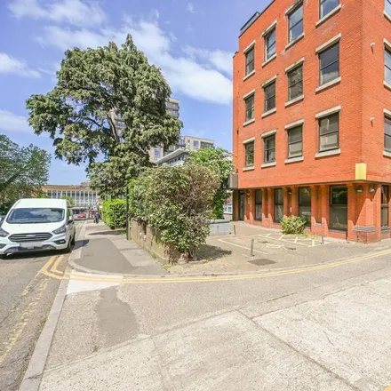 Image 6 - Bank House, St John's Road, Greenhill, London, HA1 2DB, United Kingdom - Apartment for rent