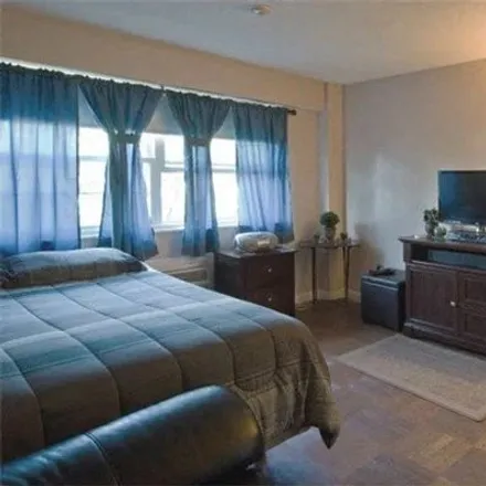 Image 1 - 40R Highland Avenue, Salem, MA 01970, USA - Apartment for rent