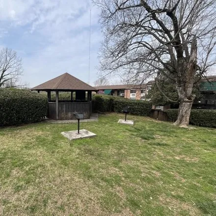 Image 3 - 2737 Jersey Avenue Southwest, Knoxville, TN 37919, USA - Condo for rent