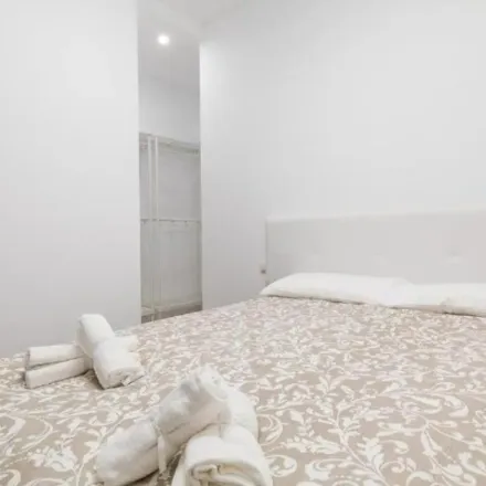 Image 2 - Clínica Ginefiv, Calle de José Silva, 18, 28016 Madrid, Spain - Apartment for rent