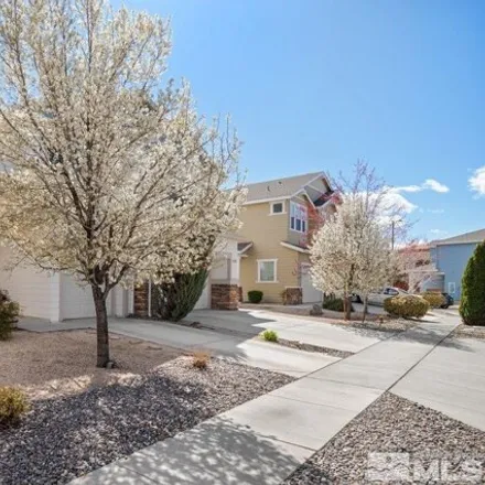 Image 3 - 2166 Stanhope Lane, Reno, NV 89502, USA - Townhouse for sale