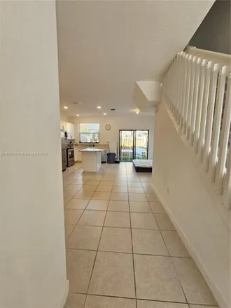 Image 5 - 820 Northeast 212th Terrace, Miami-Dade County, FL 33179, USA - Townhouse for rent