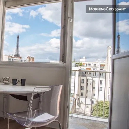 Rent this studio room on Paris in Quartier de Grenelle, FR