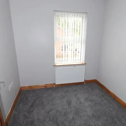 Image 2 - 75 Causeway Meadows, Lisburn, BT28 2EH, United Kingdom - Townhouse for rent