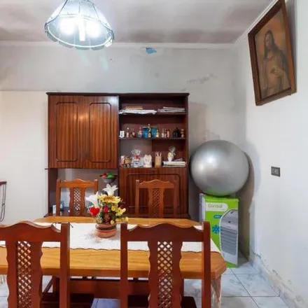 Rent this 2 bed house on Rua Anísio Berniz in Jardim Roberto, Osasco - SP