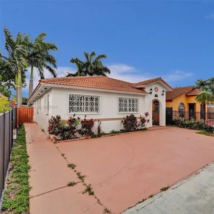 Buy this 4 bed house on 3172 West 71st Place in Hialeah, FL 33018