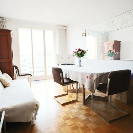 Rent this 2 bed apartment on 69 Rue de Fontenay in 94300 Vincennes, France