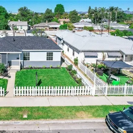 Image 3 - Alley 89163, Los Angeles, CA 91335, USA - House for sale