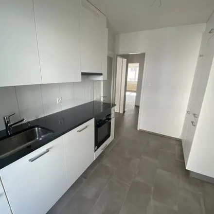 Rent this 3 bed apartment on Habsburgerstrasse 27 in 4055 Basel, Switzerland