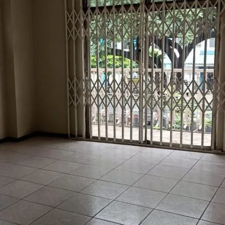 Buy this 8 bed house on Avenida Carlos Luis Plaza Dañin in 090909, Guayaquil