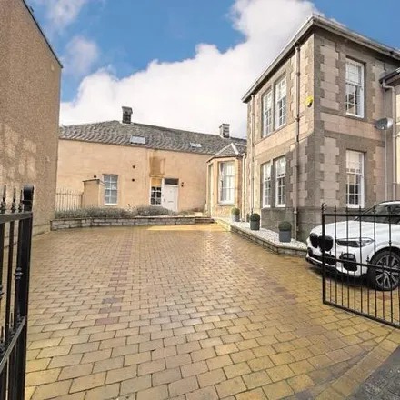Image 2 - Town Heritage Trail : The Cow Wynd, Cow Wynd, Falkirk, FK1 1PL, United Kingdom - Townhouse for sale