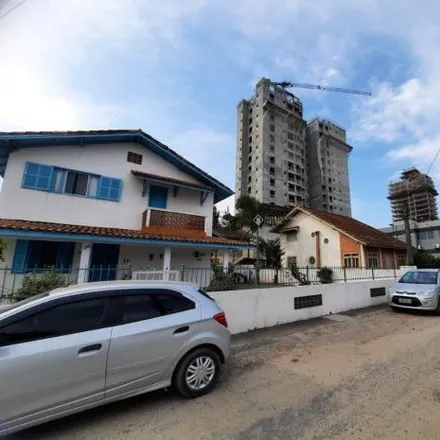 Image 1 - Rua Florianópolis, Centro, Balneário Piçarras - SC, 88380-000, Brazil - House for sale