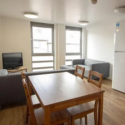 Rent this 4 bed apartment on 158 Mansfield Road in Nottingham, NG1 3HW