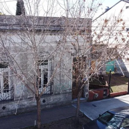 Buy this 2 bed house on Maipú 1038 in Partido de Lomas de Zamora, 1828 Banfield