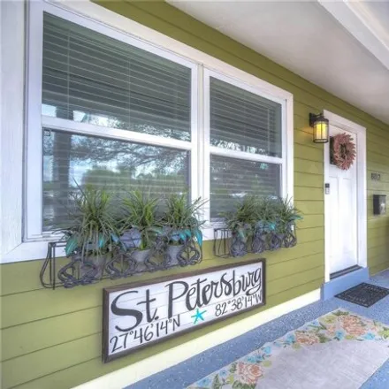 Image 3 - 22nd Avenue North & 80th Street North, 22nd Avenue North, The Jungle, Saint Petersburg, FL 33710, USA - House for rent