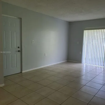 Image 8 - 1176 Lake Terry Drive, Golden Lakes, Palm Beach County, FL 33411, USA - Apartment for rent