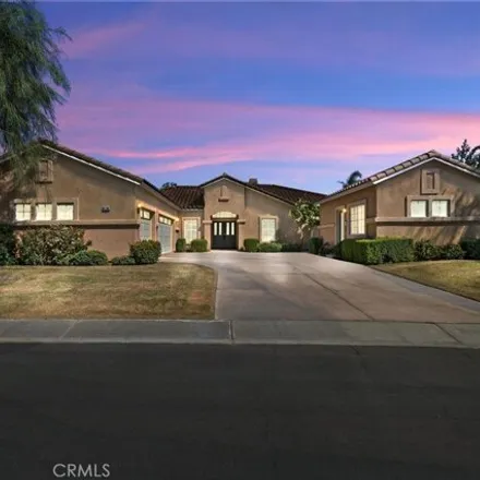 Rent this 4 bed house on Indian Springs Golf Club in Horseshoe Road, La Quinta
